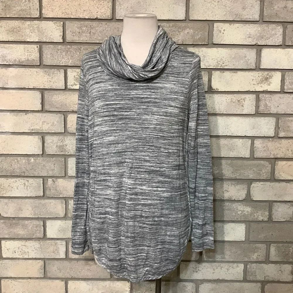 3for$20 sport style sweater small